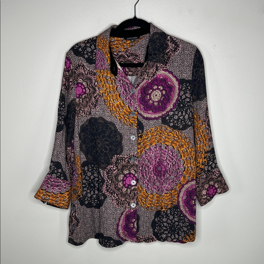 John Mark Artsy Patterned Side Button Detail Butt… - image 2